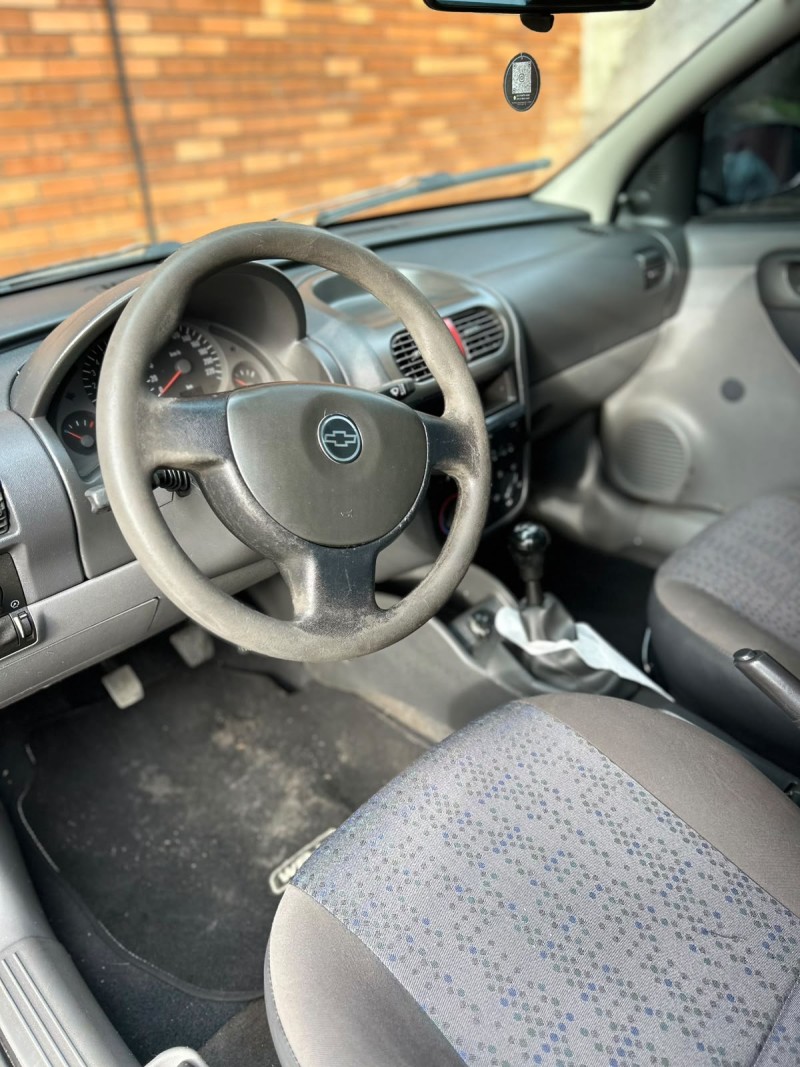 MONTANA 1.8 MPFI CONQUEST CS 8V FLEX 2P MANUAL - 2005 - CANELA