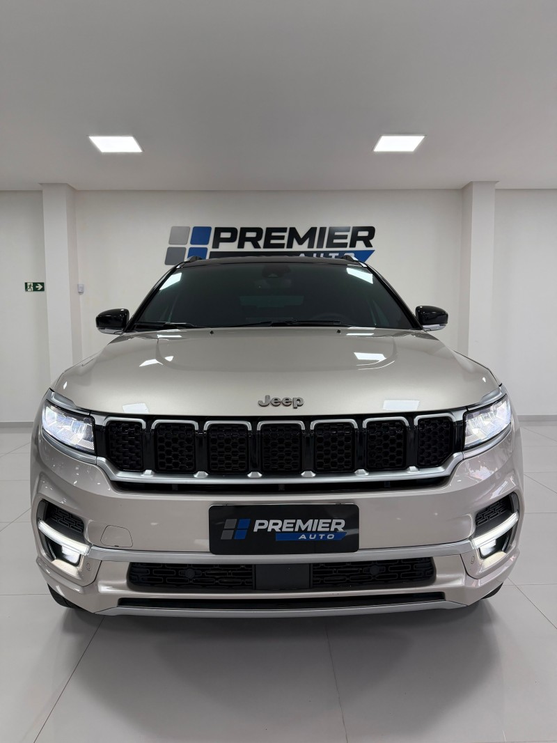 COMMANDER 2.0 OVERLAND TD380 4X4 TURBO DIESEL 4P AUTOMÁTICO - 2022 - CAXIAS DO SUL