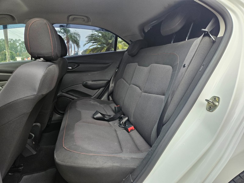 ONIX 1.4 MPFI LTZ 8V FLEX 4P MANUAL - 2016 - BOM PRINCíPIO