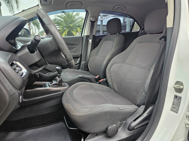 ONIX 1.4 MPFI LTZ 8V FLEX 4P MANUAL - 2016 - BOM PRINCíPIO