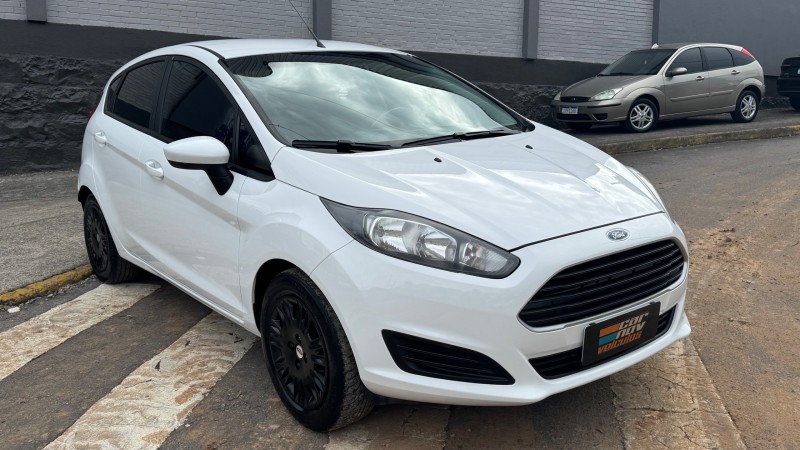 fiesta 1.5 s hatch 16v flex 4p manual 2016 caxias do sul