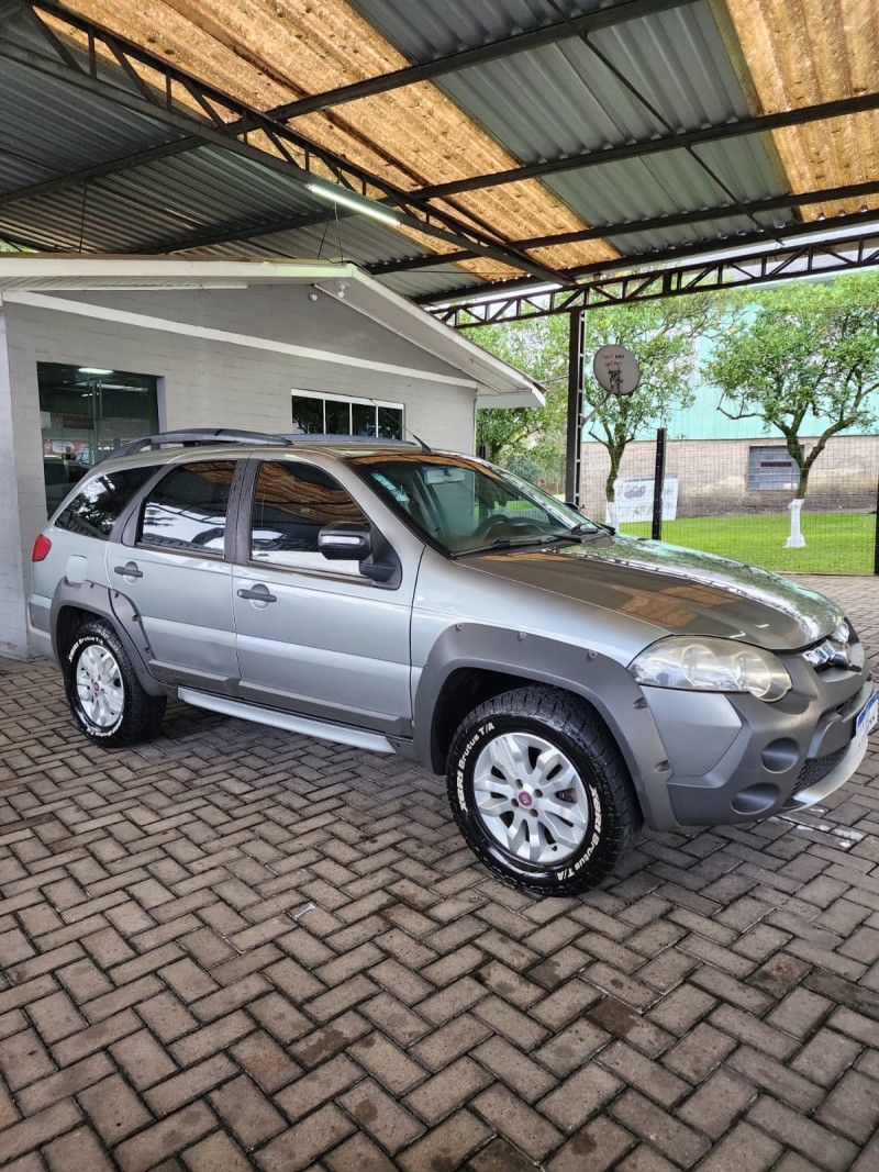 PALIO 1.8 MPI ADVENTURE WEEKEND 16V FLEX 4P MANUAL - 2013 - CAXIAS DO SUL