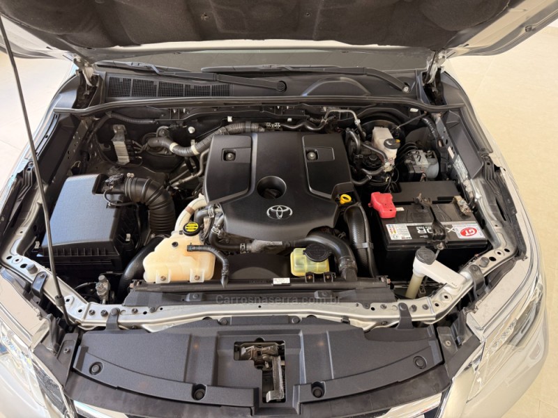 HILUX SW4 2.8 SRX 4X4 7 LUGARES 16V TURBO INTERCOOLER DIESEL 4P AUTOMÁTICO - 2016 - BENTO GONçALVES