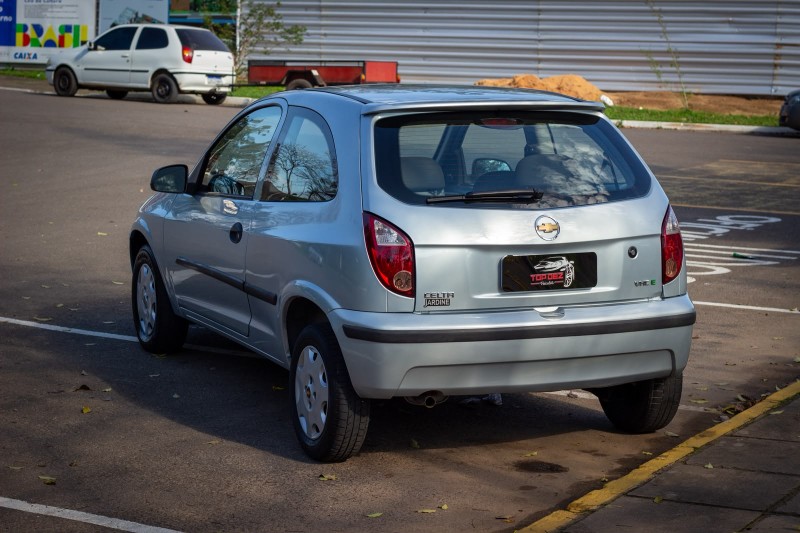 CELTA 1.0 MPFI SPIRIT 8V FLEX 2P MANUAL - 2011 - SãO SEBASTIãO DO CAí