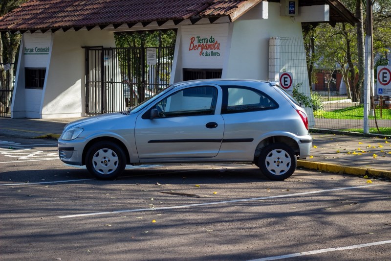 CELTA 1.0 MPFI SPIRIT 8V FLEX 2P MANUAL - 2011 - SãO SEBASTIãO DO CAí