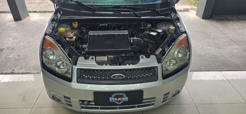 FIESTA 1.6 MPI HATCH 8V FLEX 4P MANUAL - 2009 - CAXIAS DO SUL