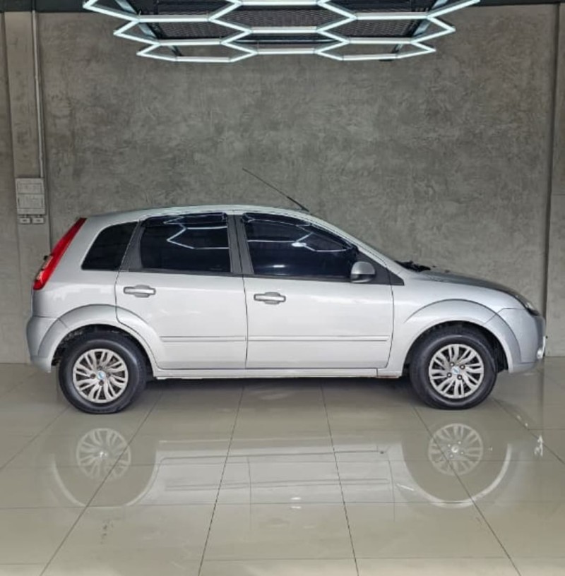 FIESTA 1.6 MPI HATCH 8V FLEX 4P MANUAL - 2009 - CAXIAS DO SUL