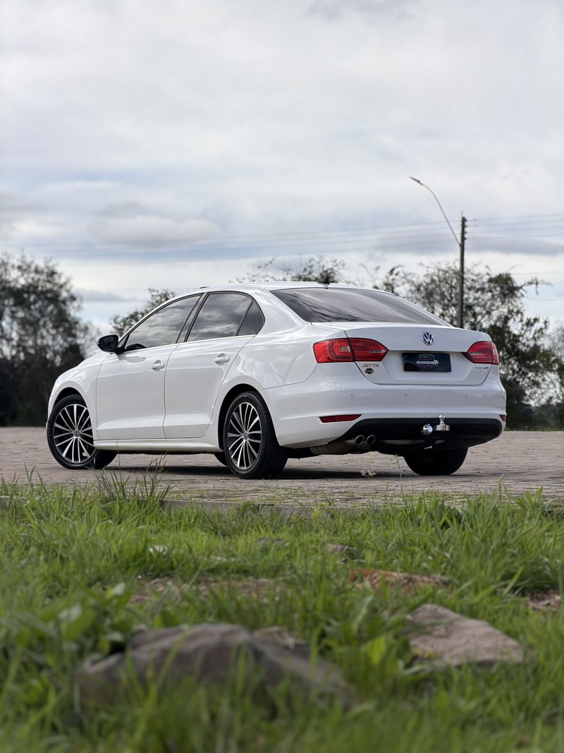 JETTA 2.0 TSI HIGHLINE 200CV GASOLINA 4P TIPTRONIC - 2012 - ANTôNIO PRADO