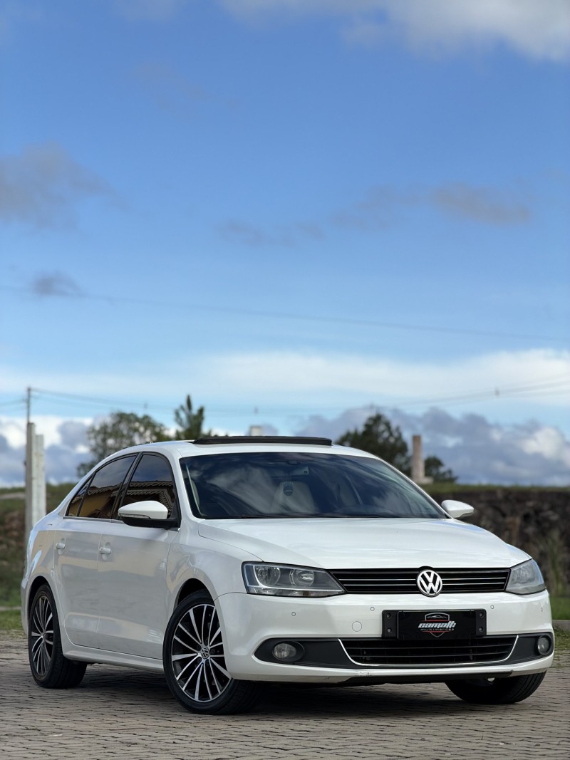 JETTA 2.0 TSI HIGHLINE 200CV GASOLINA 4P TIPTRONIC - 2012 - ANTôNIO PRADO