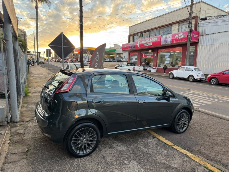 PUNTO 1.6 ESSENCE 16V FLEX 4P MANUAL - 2013 - VACARIA
