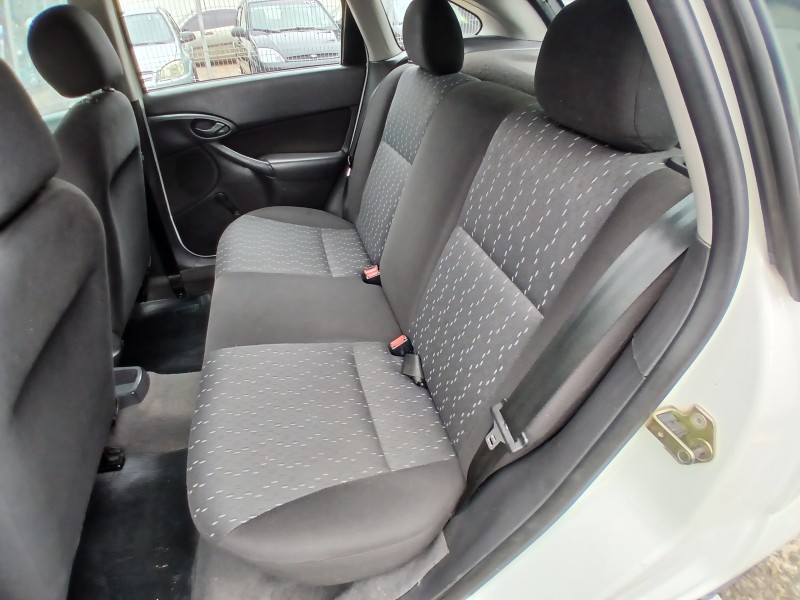 FOCUS 1.6 GL 8V GASOLINA 4P MANUAL - 2008 - FARROUPILHA