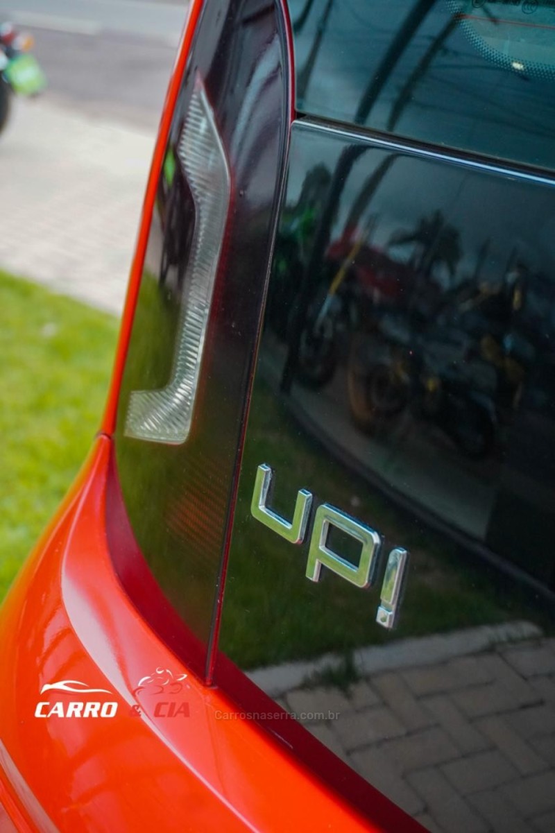 UP 1.0 MPI TAKE UP 12V FLEX 4P MANUAL - 2015 - SANTA CRUZ DO SUL