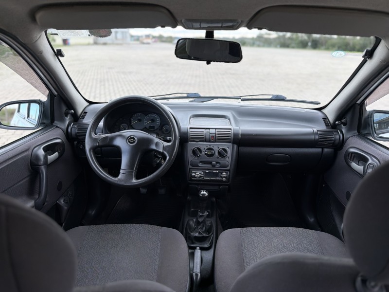 CORSA 1.0 MPFI CLASSIC SEDAN LIFE 8V FLEX 4P MANUAL - 2008 - ANTôNIO PRADO