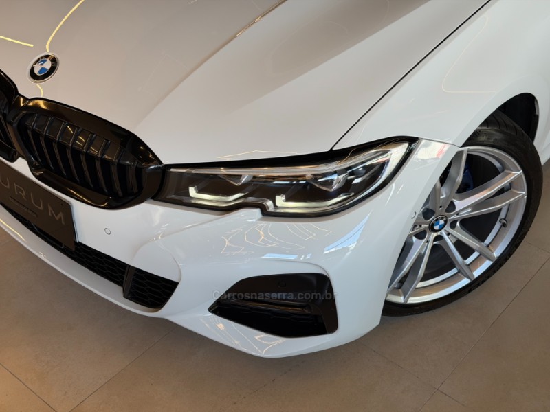 320I 2.0 M SPORT 16V TURBO GASOLINA 4P AUTOMÁTICO - 2021 - CAXIAS DO SUL