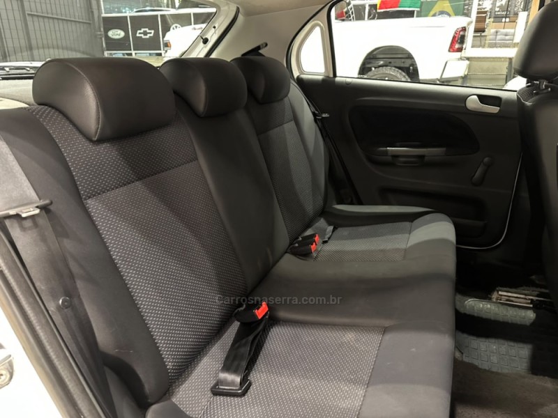 GOL 1.0 MI CITY 8V FLEX 4P MANUAL - 2015 - CAXIAS DO SUL
