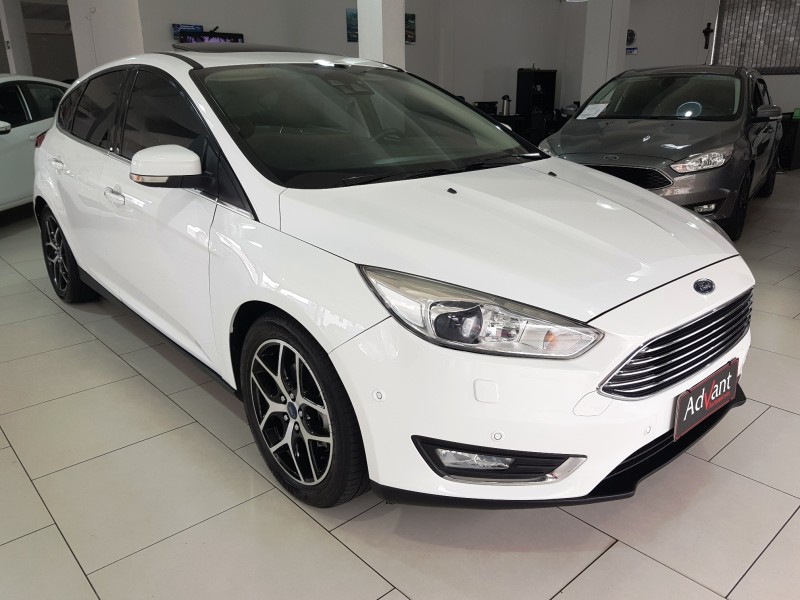 FOCUS 2.0 TITANIUM PLUS 16V FLEX 4P AUTOMÁTICO - 2018 - CAXIAS DO SUL