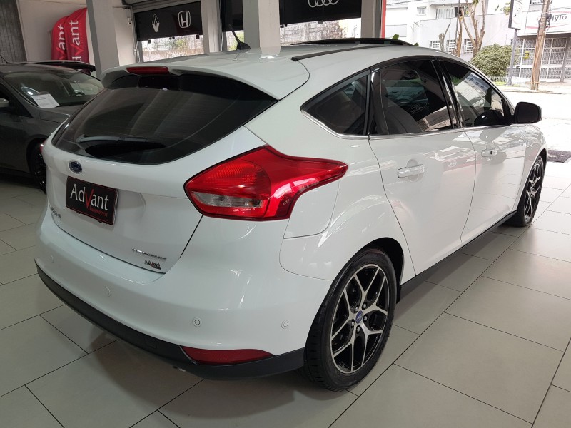 FOCUS 2.0 TITANIUM PLUS 16V FLEX 4P AUTOMÁTICO - 2018 - CAXIAS DO SUL