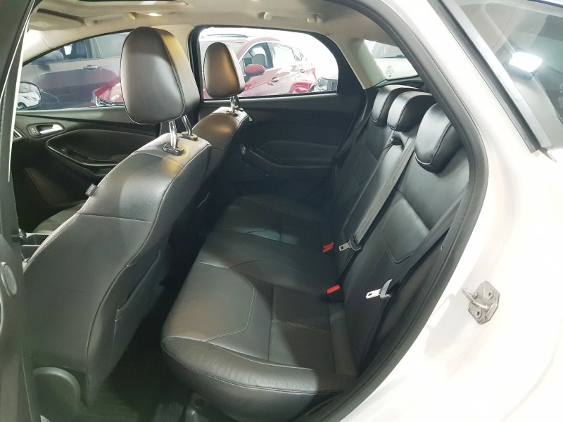 FOCUS 2.0 TITANIUM PLUS 16V FLEX 4P AUTOMÁTICO - 2018 - CAXIAS DO SUL