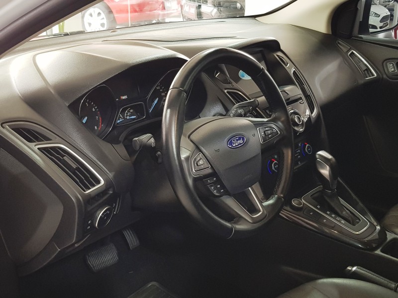 FOCUS 2.0 TITANIUM PLUS 16V FLEX 4P AUTOMÁTICO - 2018 - CAXIAS DO SUL