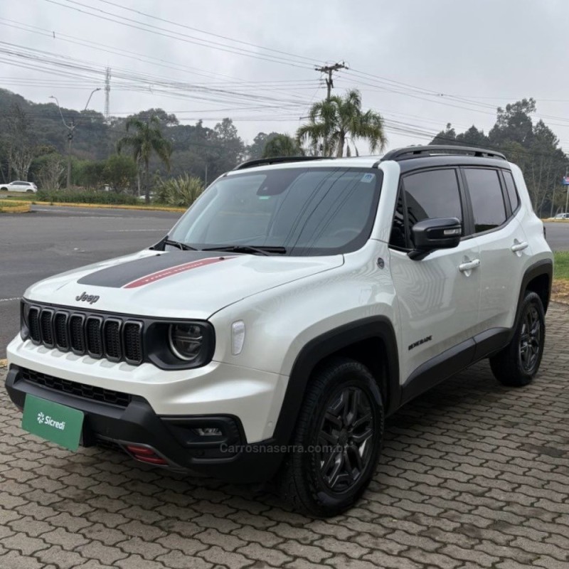 RENEGADE 1.3 TRAILHAWK T270 16V TURBO FLEX 4X4 4P AUTOMÁTICO
