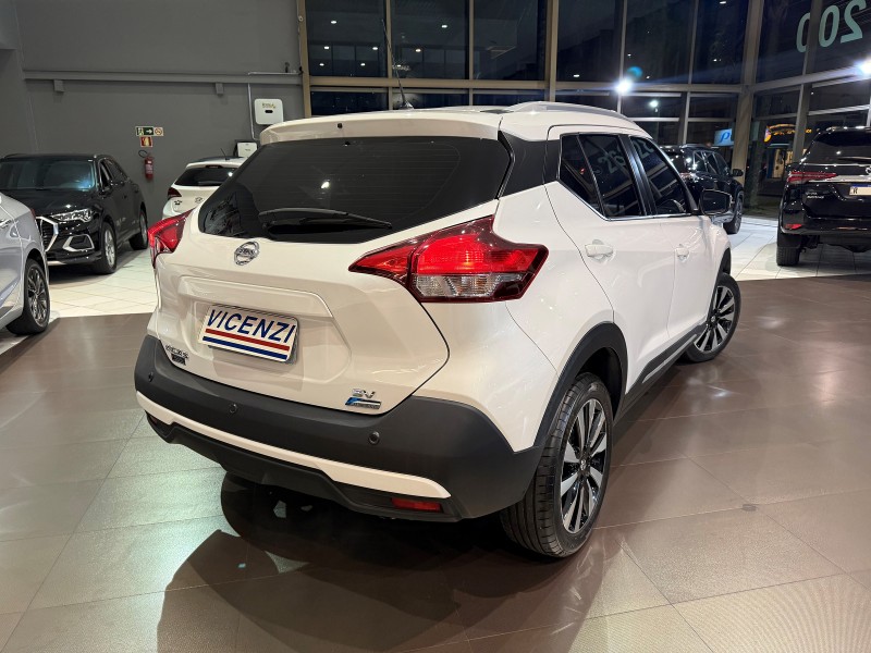 KICKS 1.6 16V FLEX SV 4P XTRONIC - 2020 - FARROUPILHA