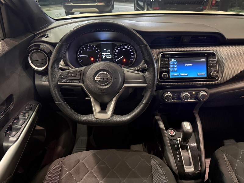 KICKS 1.6 16V FLEX SV 4P XTRONIC - 2020 - FARROUPILHA