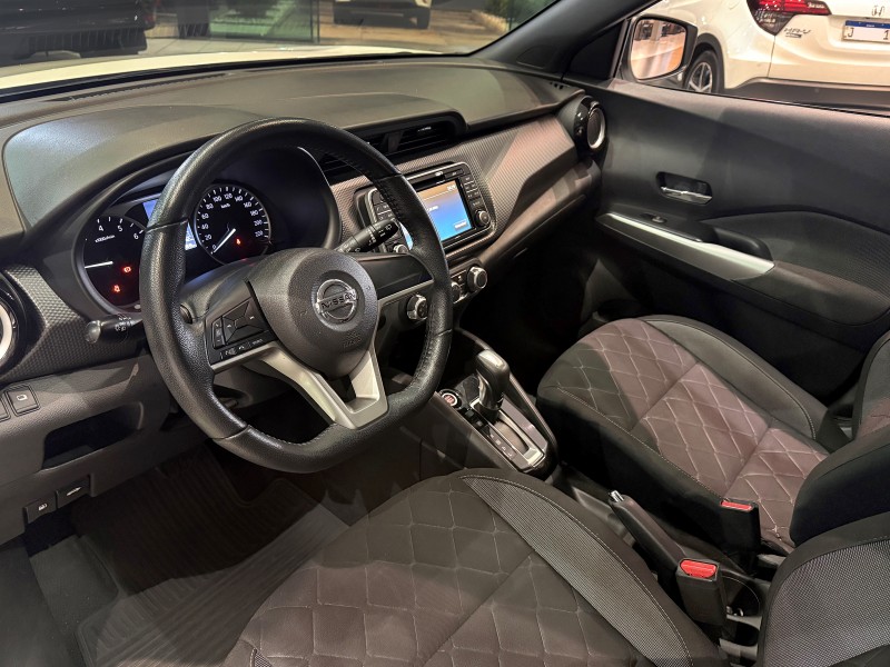 KICKS 1.6 16V FLEX SV 4P XTRONIC - 2020 - FARROUPILHA
