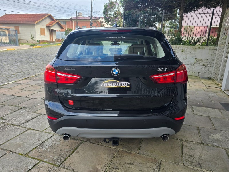 X1 2.0 16V TURBO ACTIVEFLEX SDRIVE20I X-LINE 4P AUTOMÁTICO - 2017 - FARROUPILHA