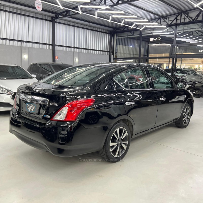 VERSA 1.6 16V FLEX SL 4P XTRONIC - 2018 - CANOAS