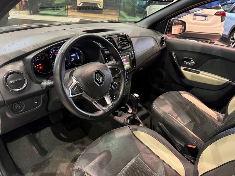 SANDERO 1.6 STEPWAY ICONIC X-TRONIC 16V FLEX 4P AUTOMÁTICO - 2020 - FARROUPILHA