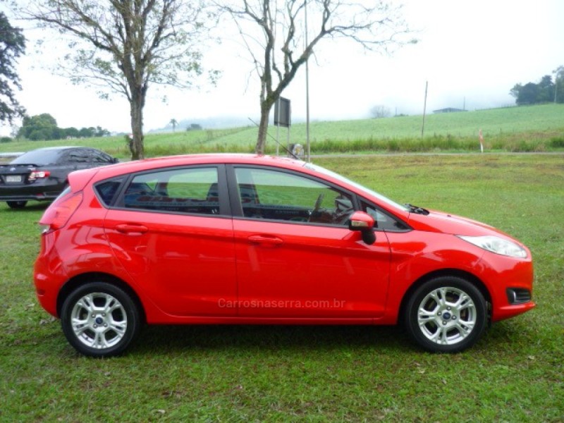 FIESTA 1.6 SE HATCH 16V FLEX 4P MANUAL - 2014 - ARROIO DO MEIO