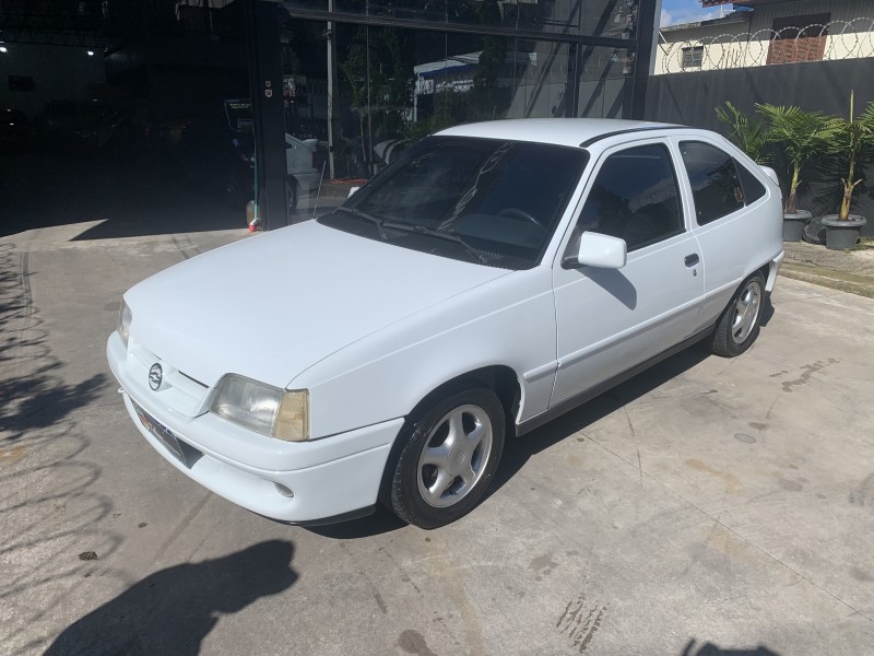 kadett 2.0 mpfi gls 8v gasolina 2p manual 1998 caxias do sul