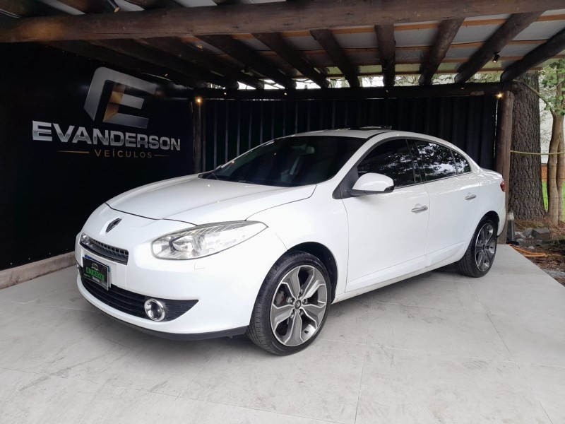 fluence 2.0 privilege 16v flex 4p automatico 2013 caxias do sul