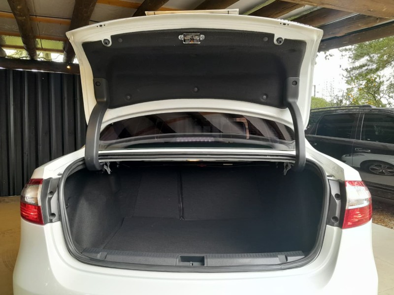 FLUENCE 2.0 PRIVILÉGE 16V FLEX 4P AUTOMÁTICO - 2013 - CAXIAS DO SUL