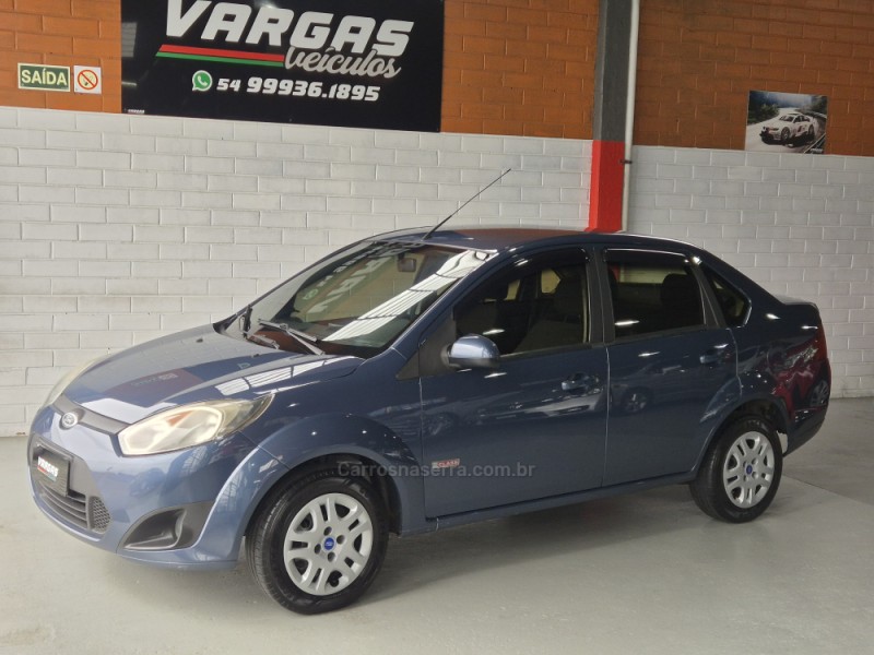 fiesta 1.6 mpi class sedan 8v flex 4p manual 2011 caxias do sul