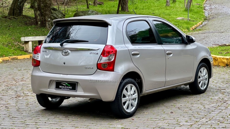 ETIOS 1.5 XLS 16V FLEX 4P MANUAL - 2017 - CAXIAS DO SUL