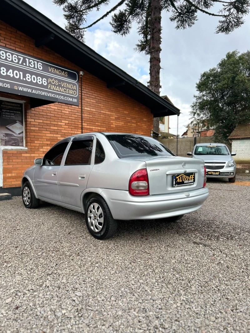 CORSA 1.0 MPFI MILENIUM SEDAN 8V GASOLINA 4P MANUAL - 2001 - CANELA
