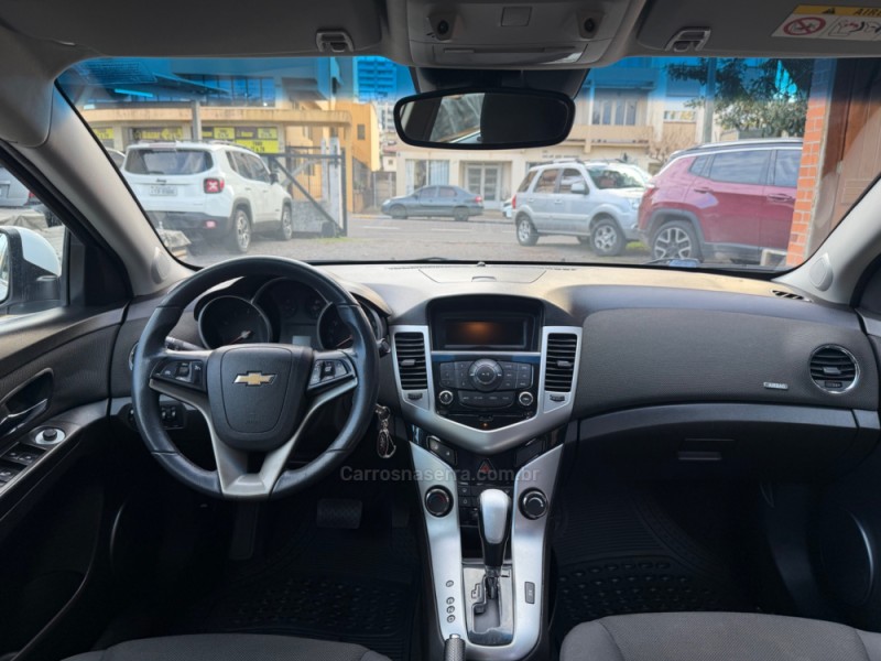 CRUZE 1.8 LT 16V FLEX 4P AUTOMÁTICO - 2015 - GARIBALDI