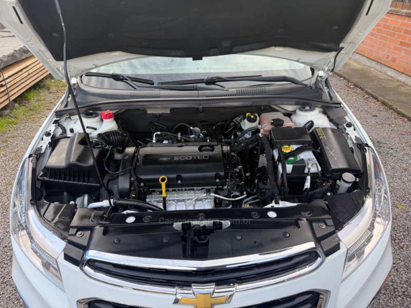 CRUZE 1.8 LT 16V FLEX 4P AUTOMÁTICO - 2015 - GARIBALDI
