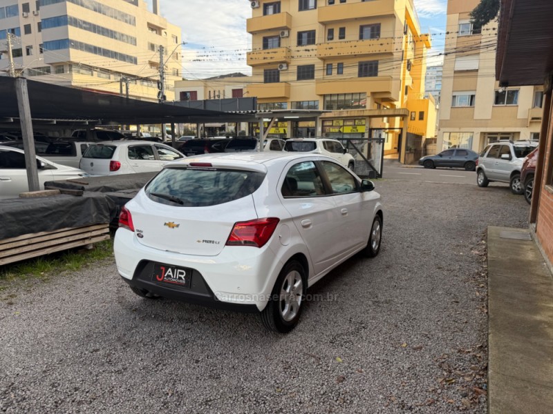 ONIX 1.4 MPFI LT 8V FLEX 4P AUTOMÁTICO - 2019 - GARIBALDI