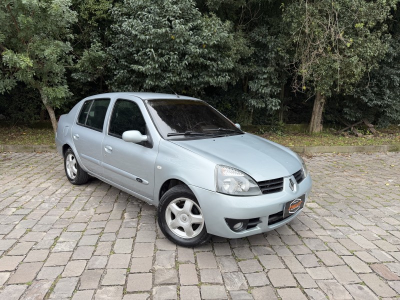 CLIO 1.0 PRIVILÉGE SEDAN 16V FLEX 4P MANUAL - 2007 - CAXIAS DO SUL