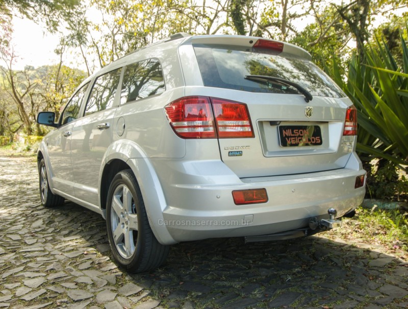 JOURNEY 2.7 RT V6 24V GASOLINA 4P AUTOMATICO - 2010 - NOVO HAMBURGO