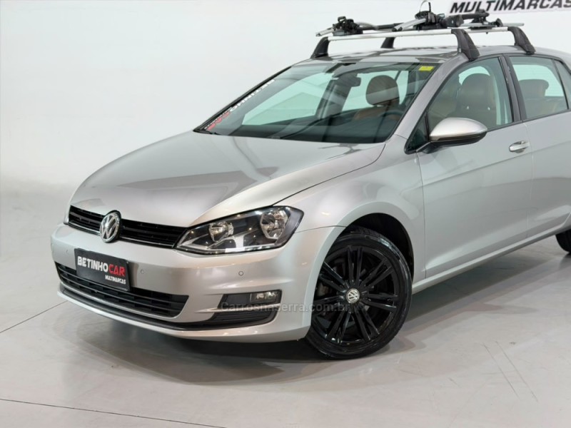 GOLF 1.0 TSI COMFORTLINE 12V TOTAL FLEX 4P MANUAL - 2017 - ESTâNCIA VELHA