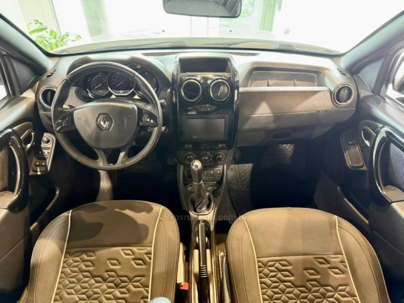 DUSTER OROCH 1.6 16V FLEX DYNAMIQUE 4P MANUAL - 2017 - BENTO GONçALVES