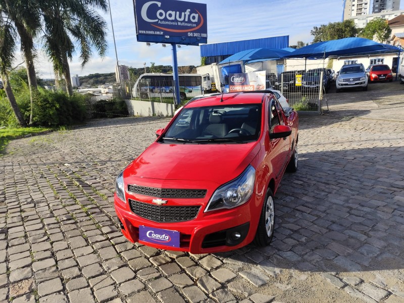 MONTANA 1.4 MPFI COMBO CS 8V ECONO FLEX 2P MANUAL - 2014 - FARROUPILHA