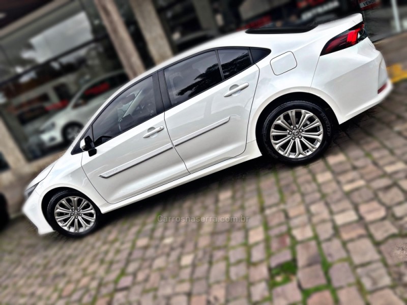 COROLLA 2.0 XEI 16V FLEX 4P AUTOMÁTICO - 2023 - NOVA PRATA