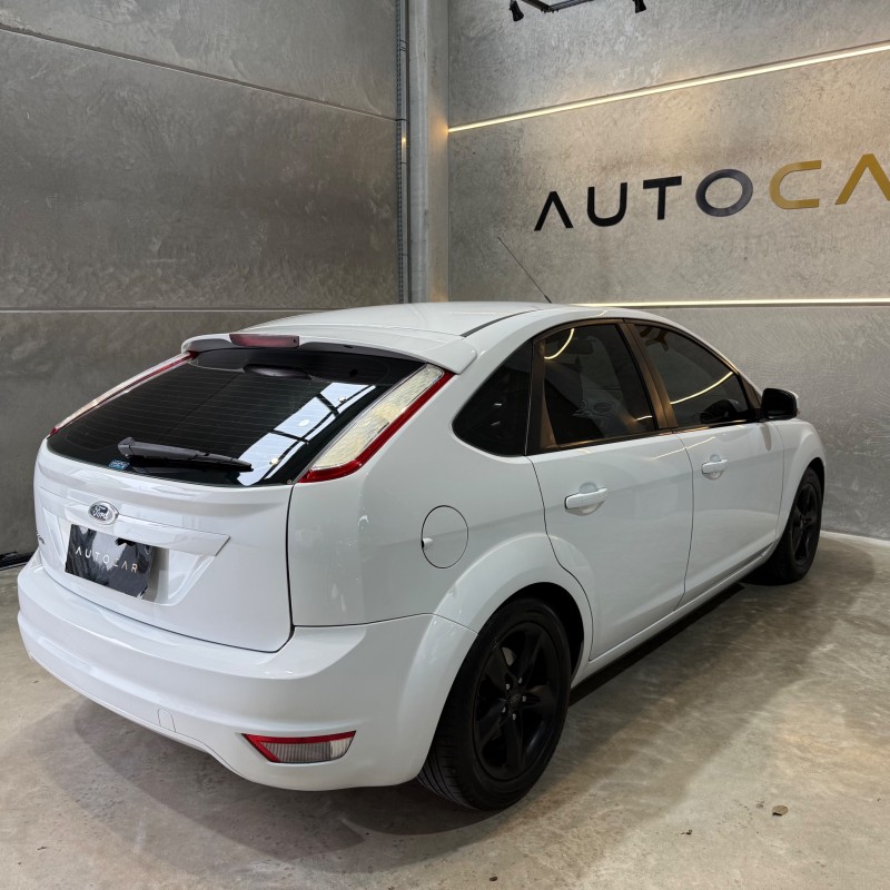 FOCUS 1.6 GLX 16V FLEX 4P MANUAL - 2013 - CAXIAS DO SUL