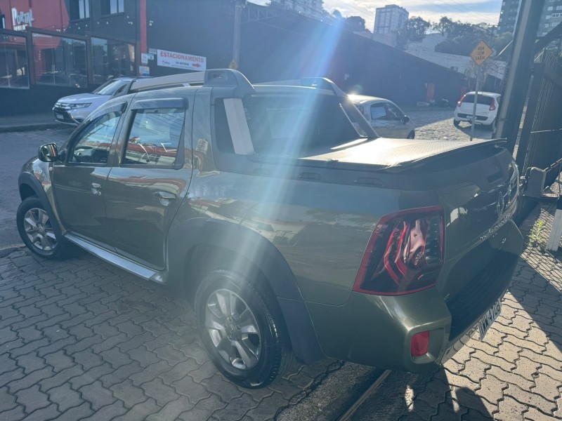DUSTER OROCH 2.0 16V FLEX DYNAMIQUE 4P MANUAL - 2016 - CAXIAS DO SUL