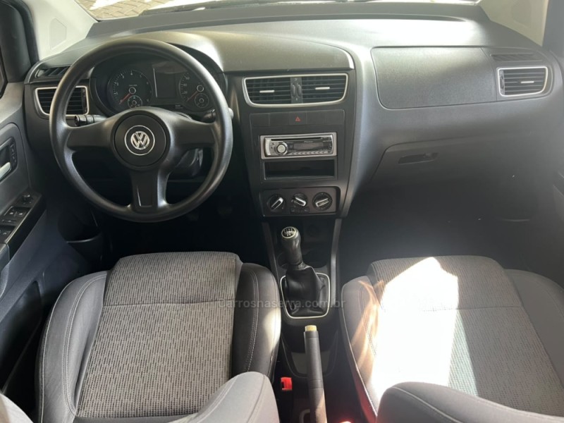 FOX 1.0 MI 8V FLEX 4P MANUAL - 2013 - GARIBALDI