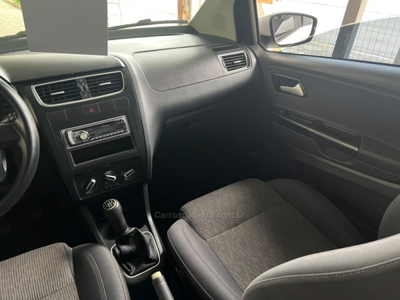 FOX 1.0 MI 8V FLEX 4P MANUAL - 2013 - GARIBALDI